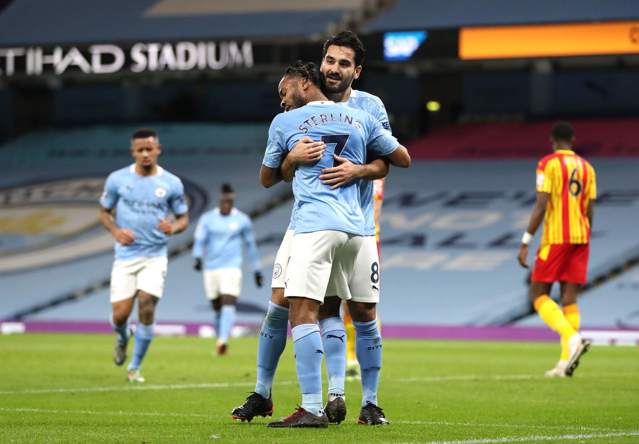 市场竞争打 市场竞争打