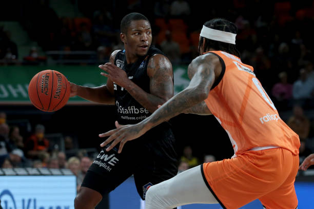 盟切尔西以 盟切尔西以