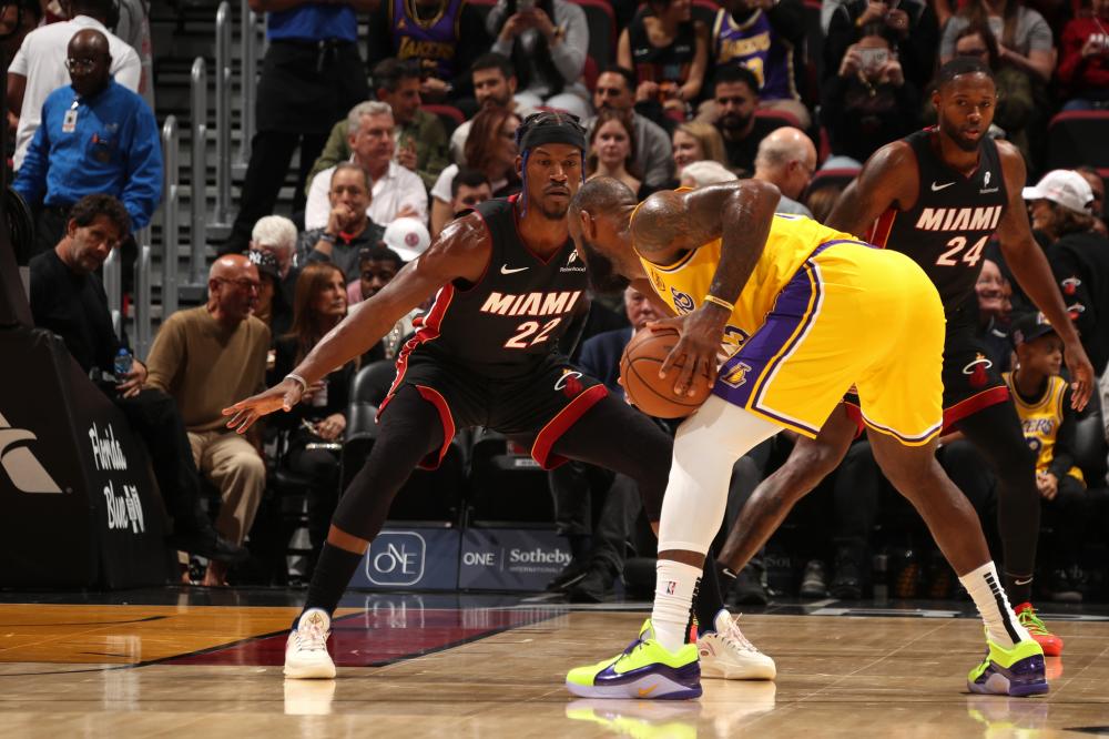 商店中全是 商店中全是